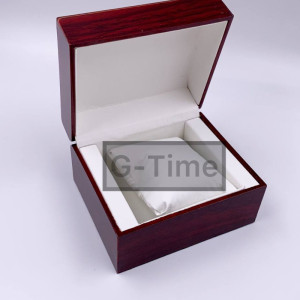 Подарочная коробка для часов красное дерево